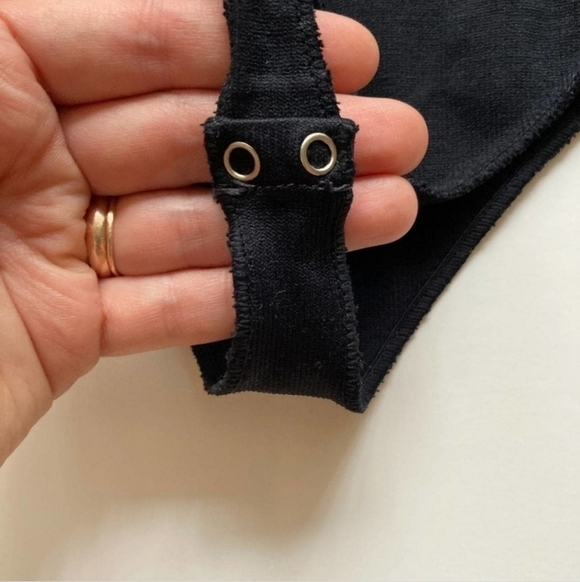 Bebe One Shoulder Bodysuit Women's Metallic Sliver Cutout Shoulder Snaps… - Picture 7 of 16